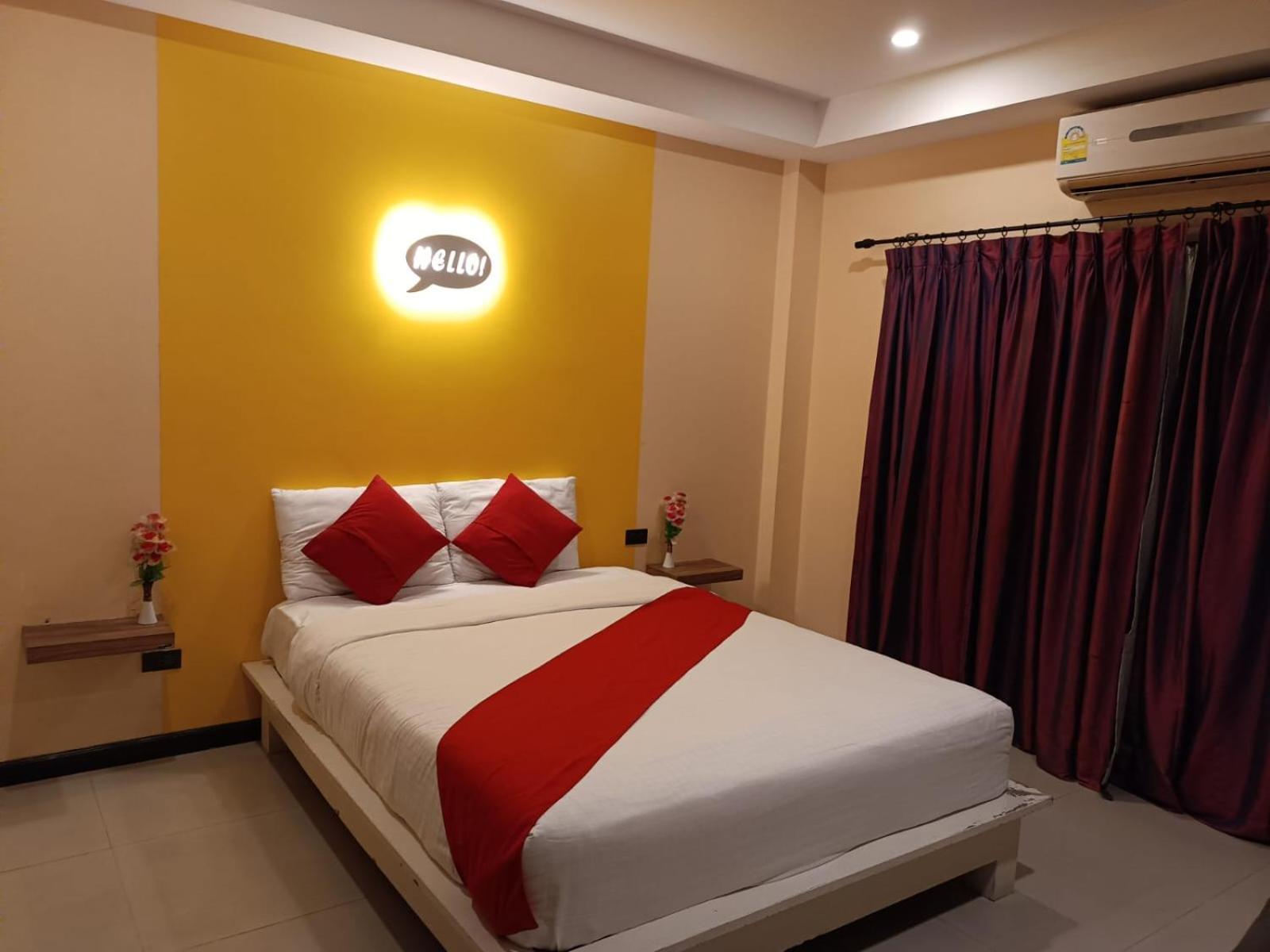 Aura Inn Rooms 芭達亞 外观 照片