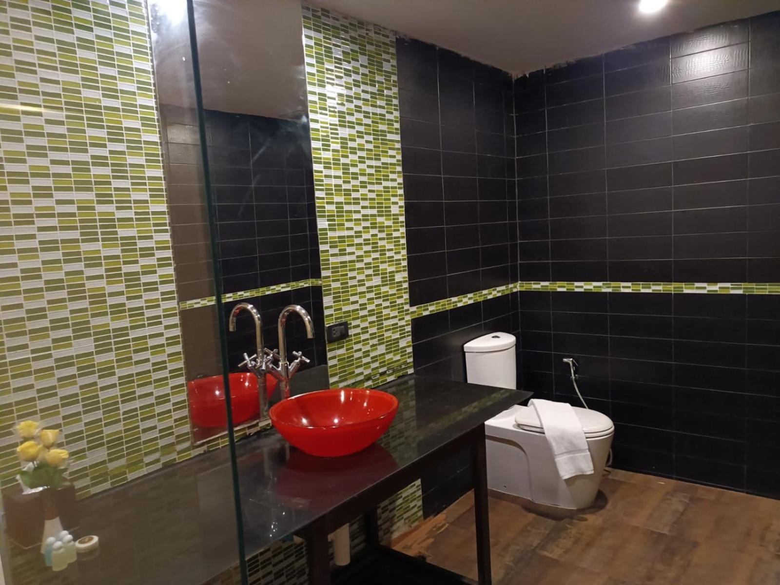 Aura Inn Rooms 芭達亞 外观 照片